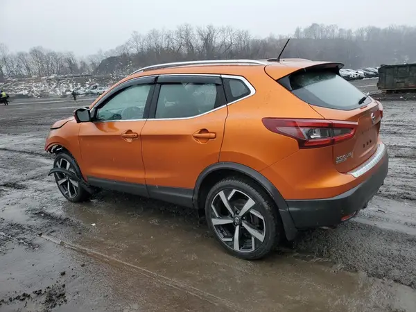 JN1BJ1CW8NW484907 2022 NISSAN ROGUE - Image 2