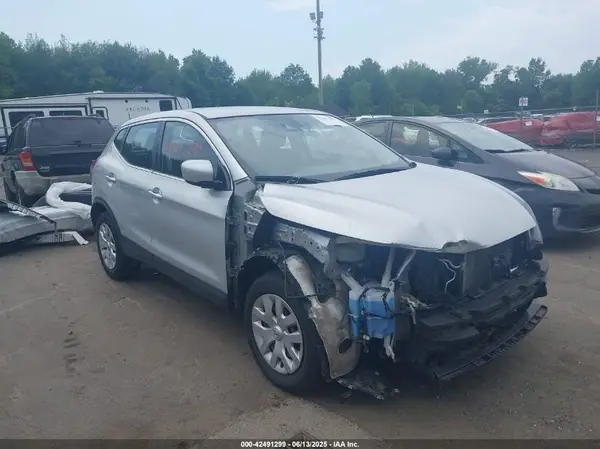 JN1BJ1CW9LW367320 2020 NISSAN ROGUE - Image 1
