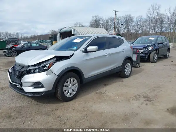JN1BJ1CW9LW642099 2020 NISSAN ROGUE - Image 2