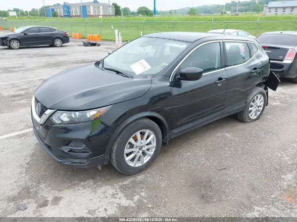 JN1BJ1CW9LW647335 2020 NISSAN ROGUE - Image 2