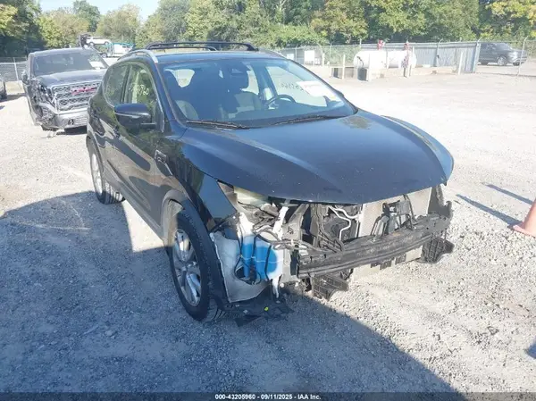 JN1BJ1CWXLW641625 2020 NISSAN ROGUE - Image 1