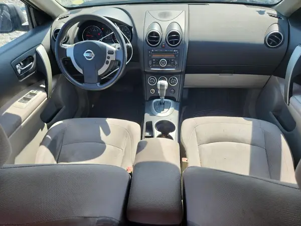 JN8AS5MV5BW285137 2017 NISSAN ROGUE - Image 8