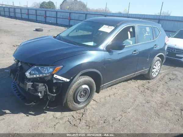 JN8AT2MT0GW005318 2016 NISSAN ROGUE - Image 2