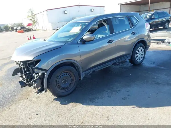 JN8AT2MT0GW008946 2016 NISSAN ROGUE - Image 2