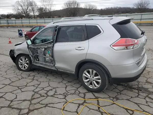 JN8AT2MT0GW010664 2016 NISSAN ROGUE - Image 2