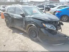 JN8AT2MT0GW012513 2016 NISSAN ROGUE