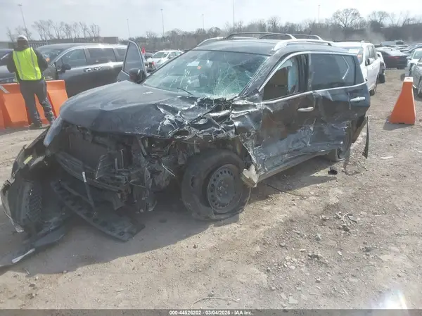 JN8AT2MT0GW012513 2016 NISSAN ROGUE - Image 2