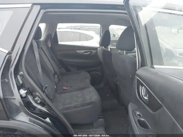 JN8AT2MT0GW015685 2016 NISSAN ROGUE - Image 8
