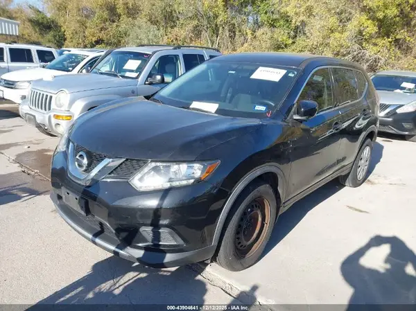 JN8AT2MT0GW016318 2016 NISSAN ROGUE - Image 2