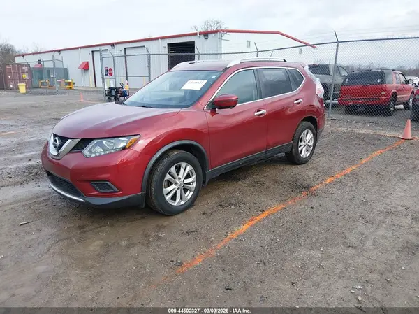 JN8AT2MT0GW024077 2016 NISSAN ROGUE - Image 2