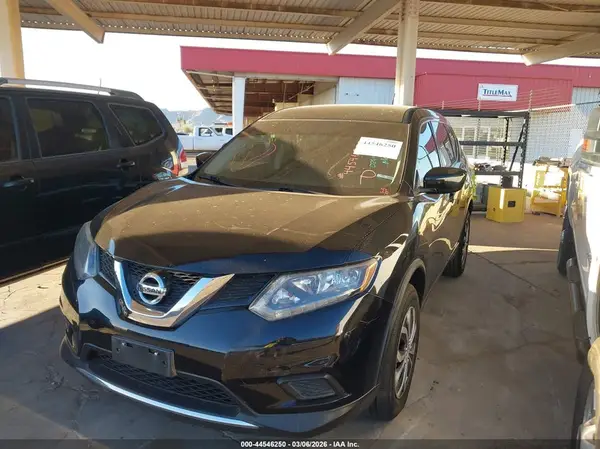 JN8AT2MT0GW024127 2016 NISSAN ROGUE - Image 2