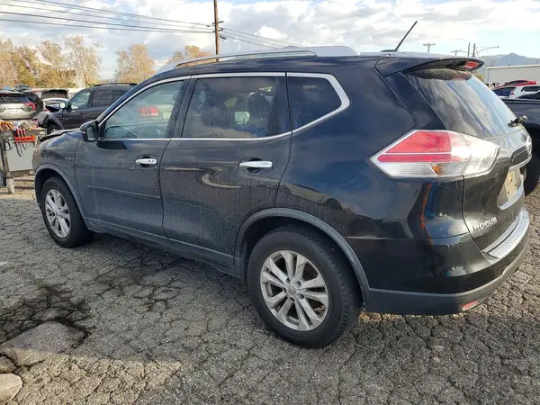 JN8AT2MT0GW028257 2016 NISSAN ROGUE - Image 2