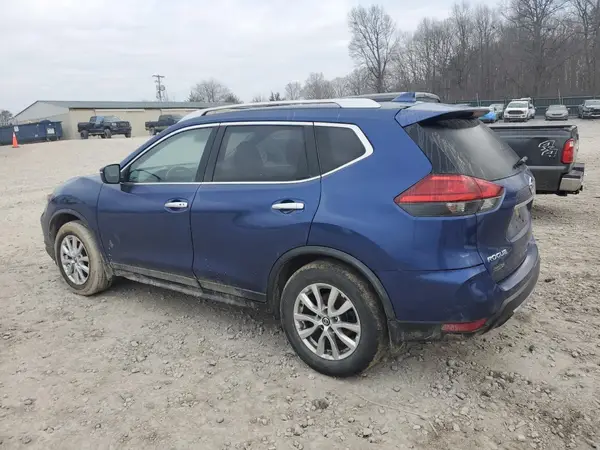 JN8AT2MT0HW131065 2017 NISSAN ROGUE - Image 2
