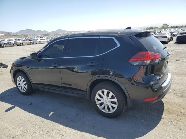 JN8AT2MT0HW133995 2017 NISSAN ROGUE - Image 2