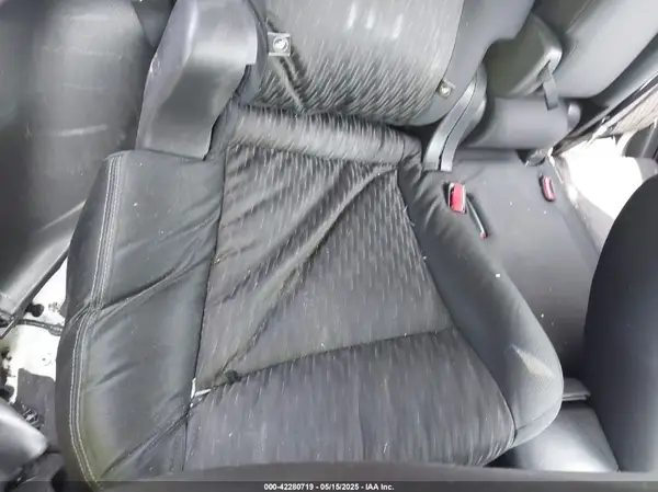 JN8AT2MT0HW134631 2017 NISSAN ROGUE - Image 8