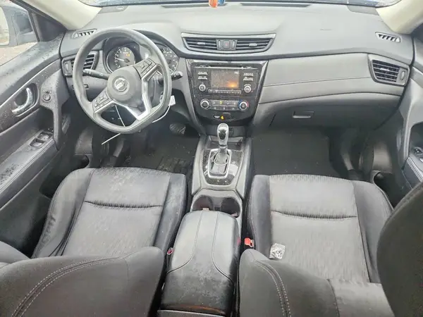 JN8AT2MT0HW138162 2017 NISSAN ROGUE - Image 8