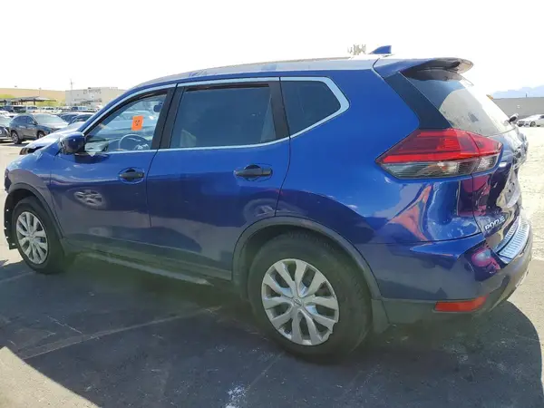 JN8AT2MT0HW138324 2017 NISSAN ROGUE - Image 2