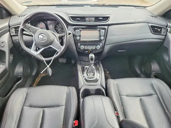 JN8AT2MT0HW144110 2017 NISSAN ROGUE - Image 8