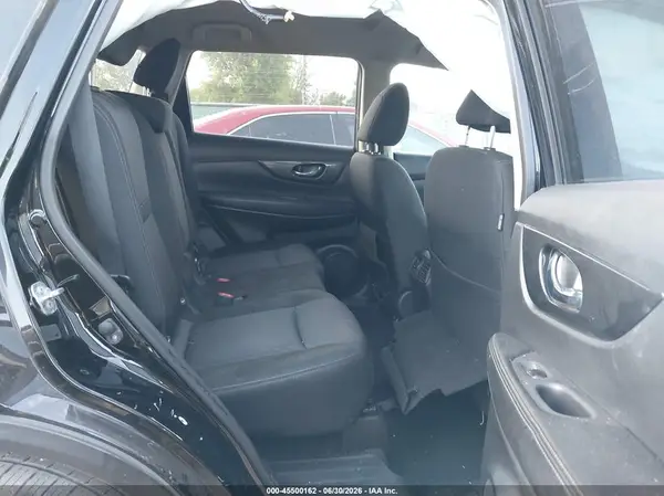 JN8AT2MT0HW145144 2017 NISSAN ROGUE - Image 8