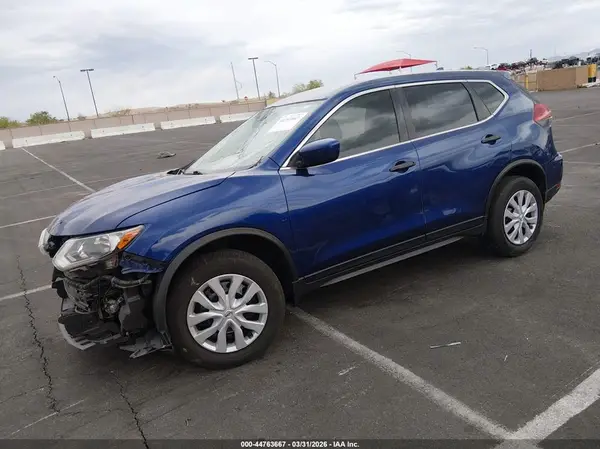JN8AT2MT0HW149498 2017 NISSAN ROGUE - Image 2