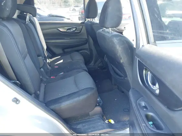 JN8AT2MT0HW151199 2017 NISSAN ROGUE - Image 8