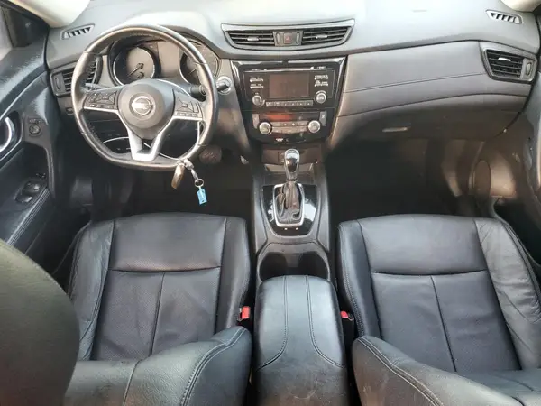 JN8AT2MT0HW151882 2017 NISSAN ROGUE - Image 8