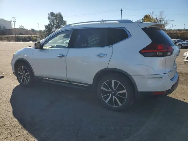 JN8AT2MT0HW152689 2017 NISSAN ROGUE - Image 2