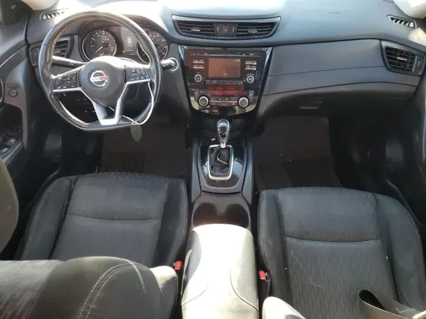 JN8AT2MT0HW153275 2017 NISSAN ROGUE - Image 8