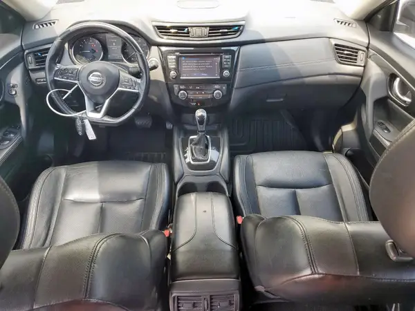 JN8AT2MT0HW380420 2017 NISSAN ROGUE - Image 8