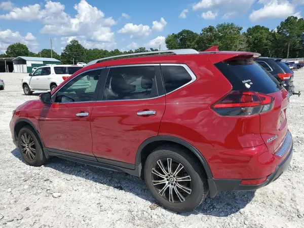 JN8AT2MT0HW382605 2017 NISSAN ROGUE - Image 2