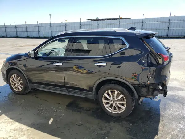 JN8AT2MT0HW385827 2017 NISSAN ROGUE - Image 2