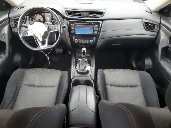 JN8AT2MT0HW386668 2017 NISSAN ROGUE - Image 8