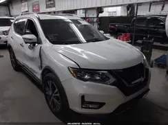 JN8AT2MT0HW386900 2017 NISSAN ROGUE