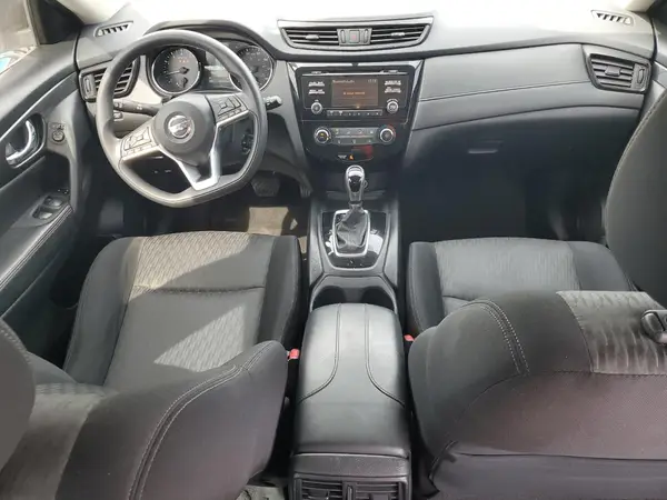 JN8AT2MT0HW387674 2017 NISSAN ROGUE - Image 8