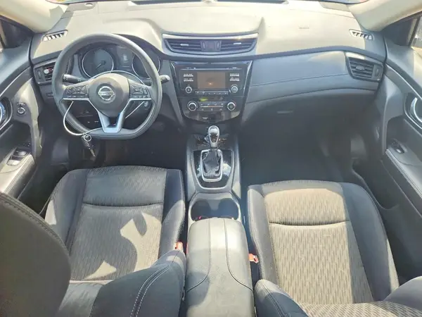 JN8AT2MT0HW388422 2017 NISSAN ROGUE - Image 8