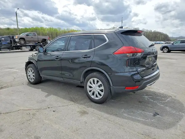JN8AT2MT0HW388839 2017 NISSAN ROGUE - Image 2