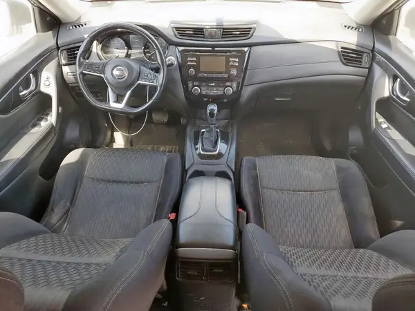 JN8AT2MT0HW390087 2017 NISSAN ROGUE - Image 8