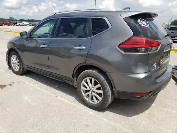 JN8AT2MT0HW392194 2017 NISSAN ROGUE - Image 2