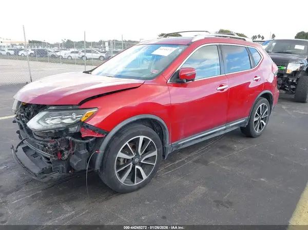 JN8AT2MT0HW395760 2017 NISSAN ROGUE - Image 2