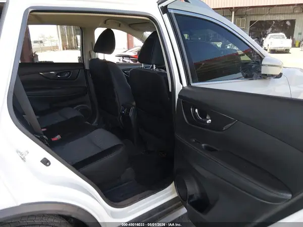 JN8AT2MT0HW400181 2017 NISSAN ROGUE - Image 8