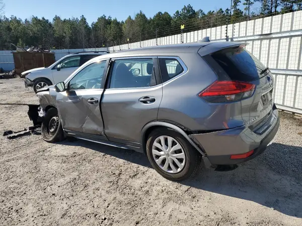 JN8AT2MT0HW400648 2017 NISSAN ROGUE - Image 2