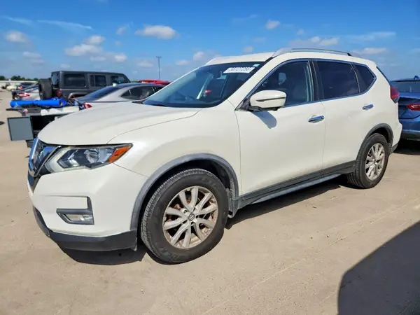 JN8AT2MT0HW400830 2017 NISSAN ROGUE - Image 1