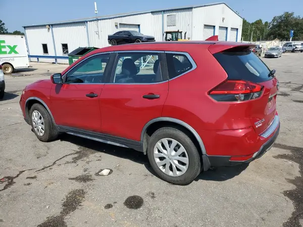 JN8AT2MT0HW405297 2017 NISSAN ROGUE - Image 2
