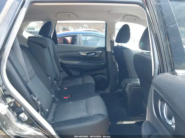 JN8AT2MT0HW405879 2017 NISSAN ROGUE - Image 8