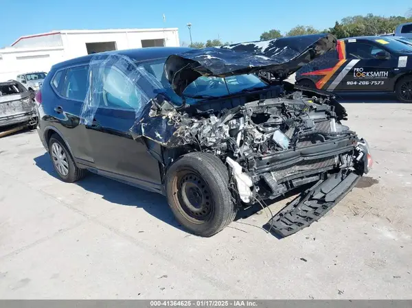 JN8AT2MT0HW405901 2017 NISSAN ROGUE - Image 1