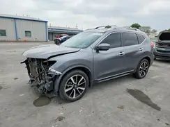 JN8AT2MT0JW452898 2018 NISSAN ROGUE