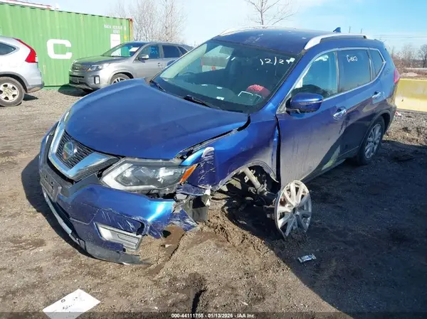 JN8AT2MT0JW453016 2018 NISSAN ROGUE - Image 2