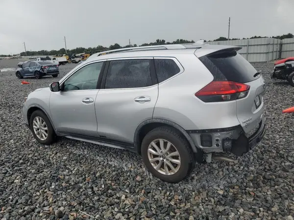 JN8AT2MT0JW454022 2018 NISSAN ROGUE - Image 2