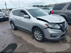 JN8AT2MT0JW454585 2018 NISSAN ROGUE