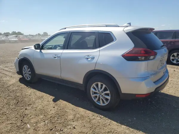 JN8AT2MT0JW455252 2018 NISSAN ROGUE - Image 2